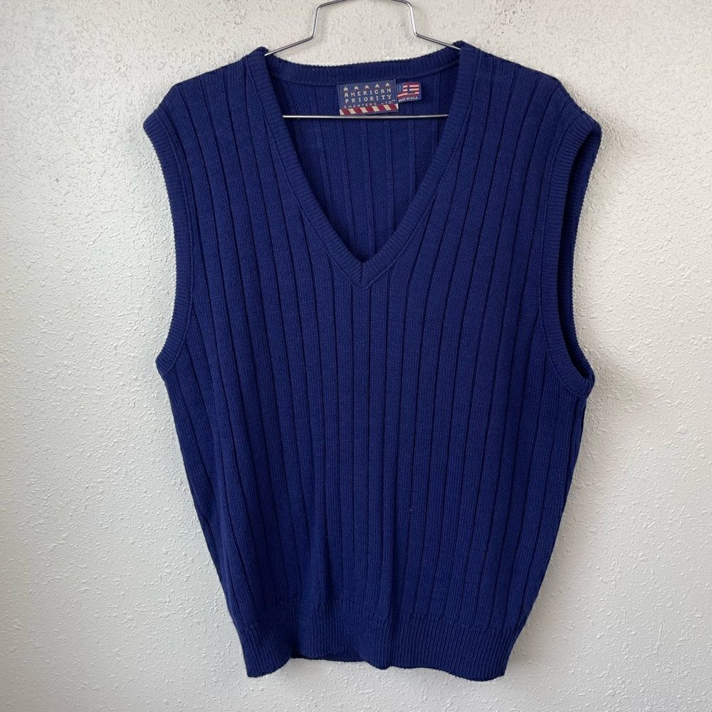 American Priority Sleeveless V-Neck Sweater Size L EUC